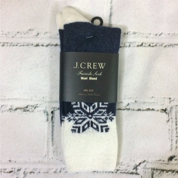 NWT JCrew Cozy snowflake socks - Picture 2 of 3
